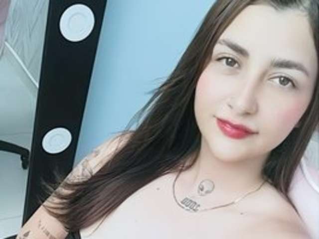 go to chat with cristallangell