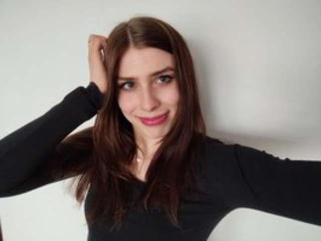 go to chat with desirePIA