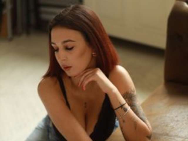go to chat with dollyvega69