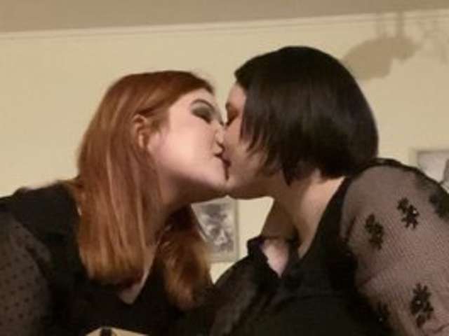 go to chat with enchanting-alice