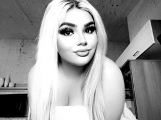 go to chat with esleyy-boobs