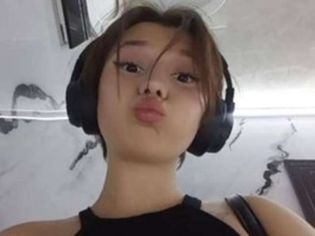 go to chat with eva-baby05