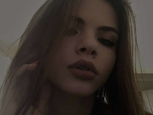 go to chat with evameow
