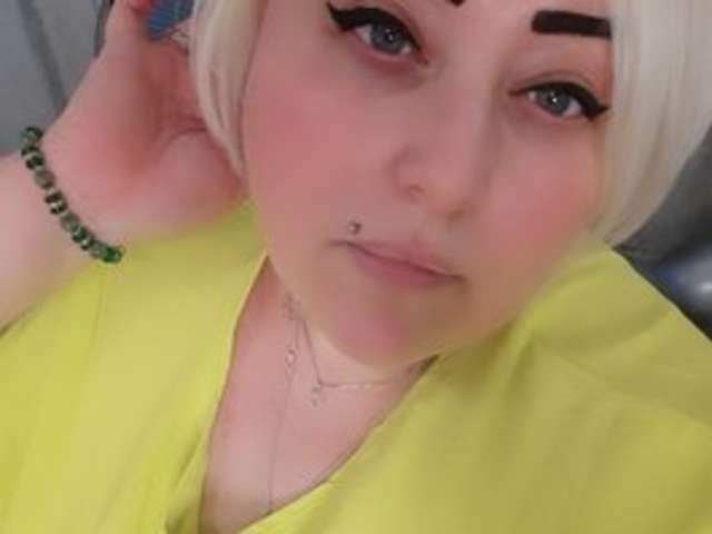 go to chat with fashiona