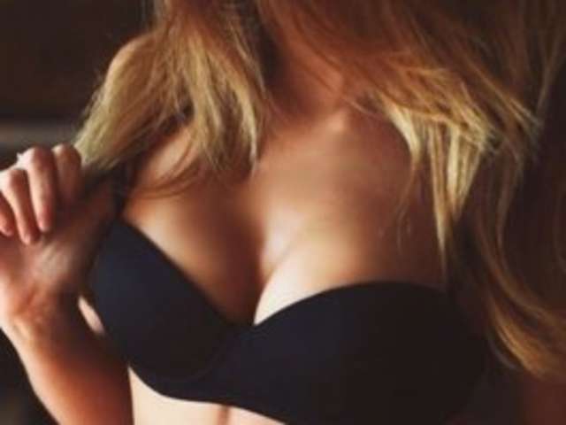 go to chat with girl-sweet