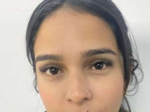 go to chat with hanna-Leoni