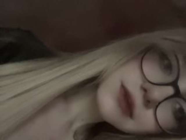 go to chat with hannamontana11