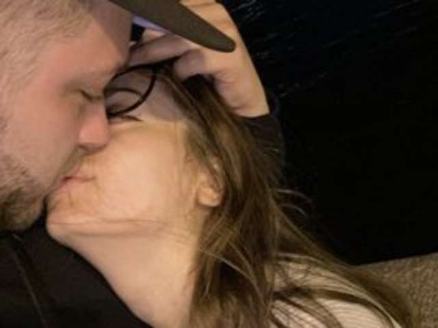 go to chat with hateex