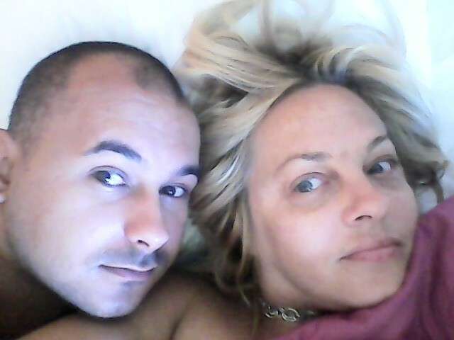 go to chat with himandshe