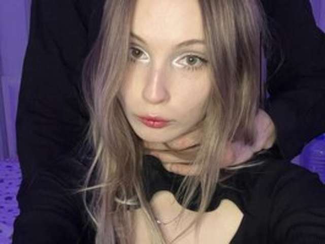 HOLLYJOYS amateur webcam photo