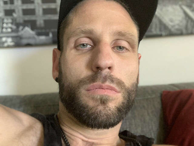 go to chat with hungmascbro