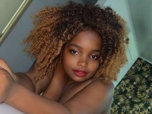 go to chat with isabellabrown