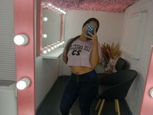 go to chat with juanita-tay