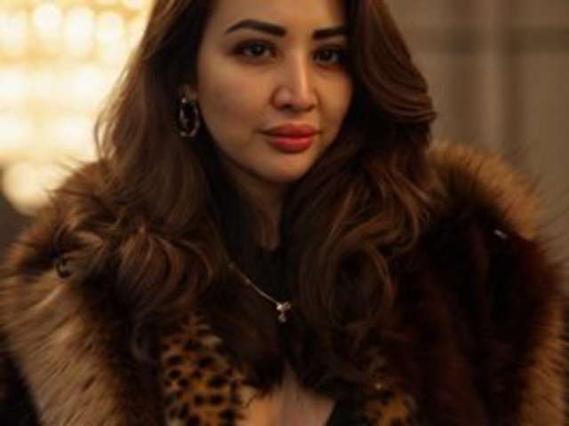 go to chat with karina-love