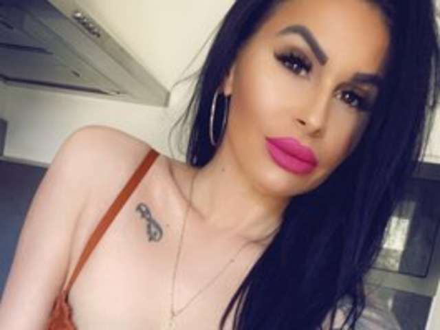 go to chat with karla88xx