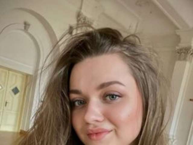go to chat with karolinaak47
