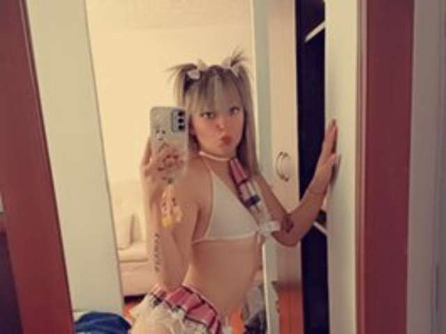 go to chat with katalinalxx