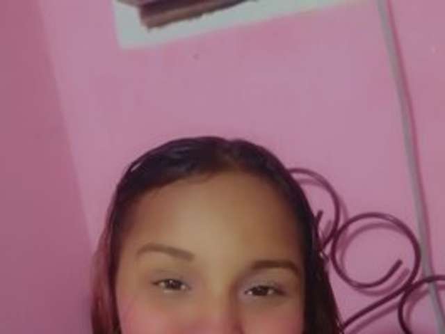 go to chat with la-diablita23