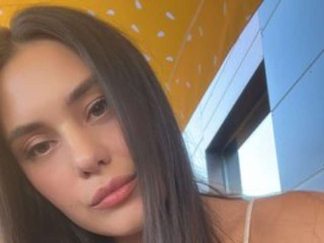 go to chat with lanacherry0505