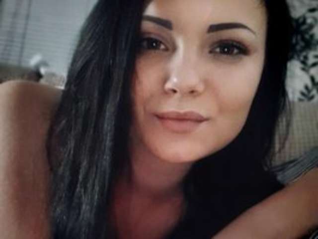 go to chat with leila17