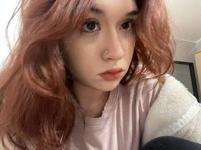 go to chat with lika-starlight