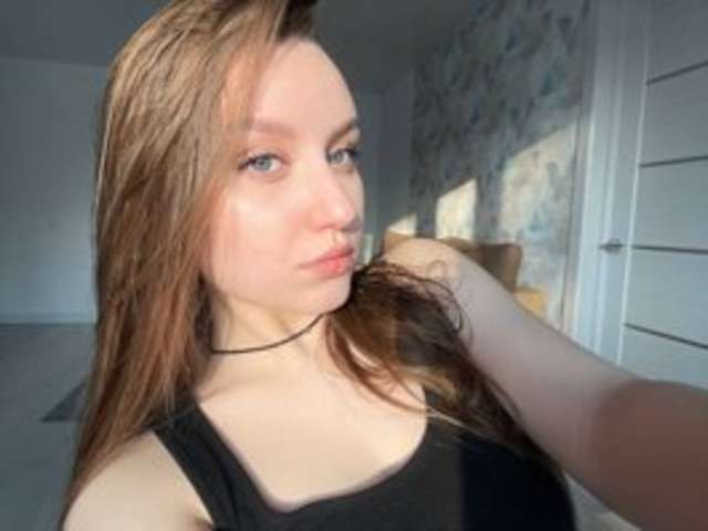 go to chat with lilyglow