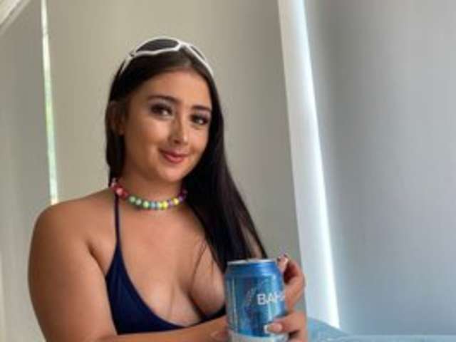 go to chat with littlealejandra