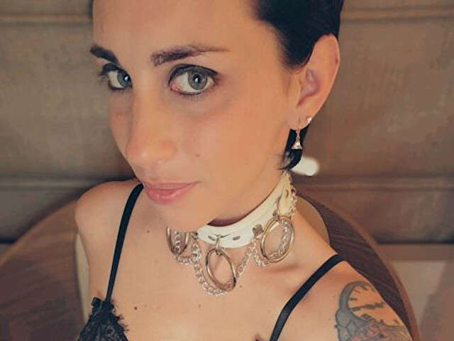 go to chat with lizarosa