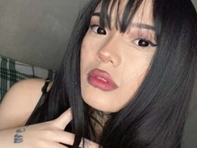 go to chat with lizzielight
