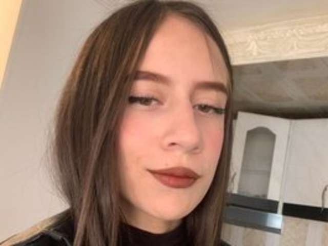 go to chat with loola-bonny-