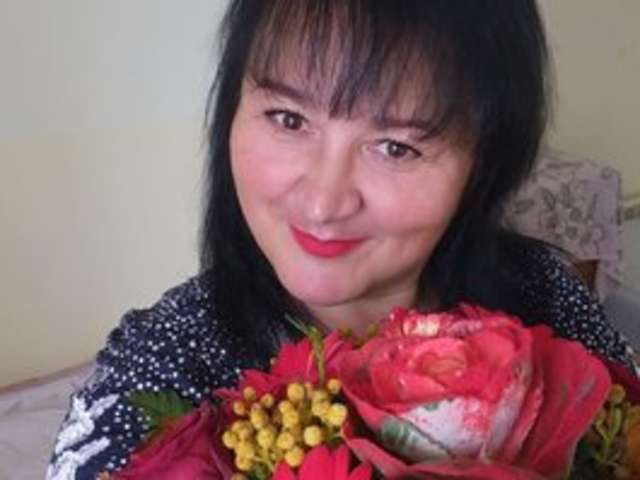 go to chat with lora805608