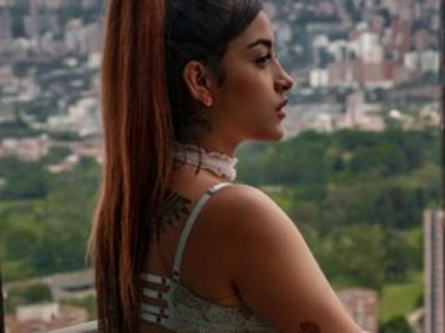 go to chat with lorenBigass