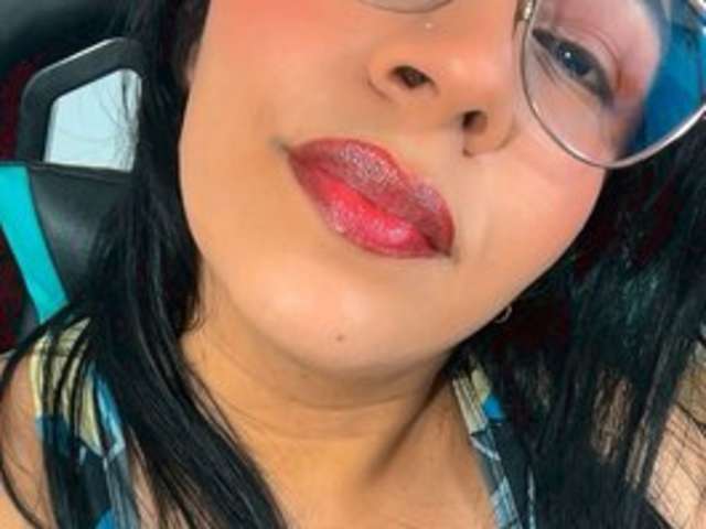 go to chat with luluferrerr