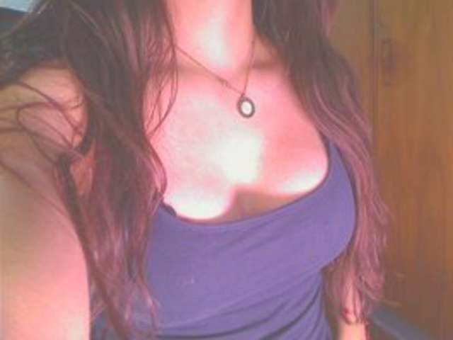 go to chat with luna00a