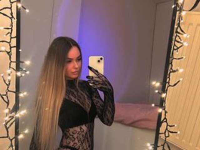 go to chat with lunaasecretss