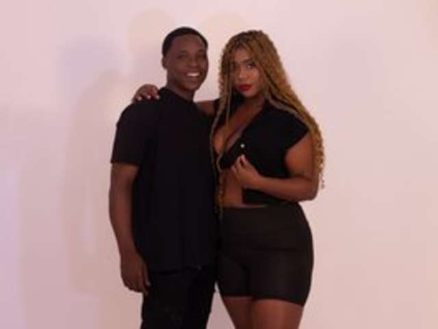 go to chat with mackey-nikaxxx