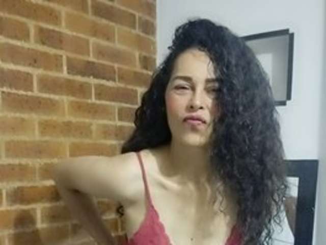 go to chat with malla-shy