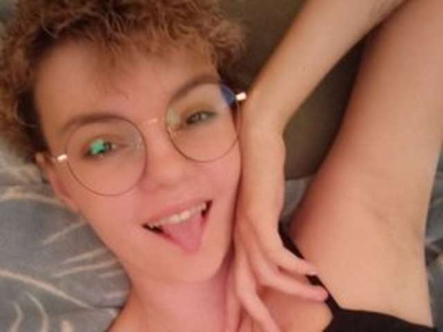 go to chat with marilaass