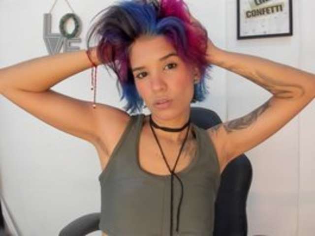 go to chat with marley-luna