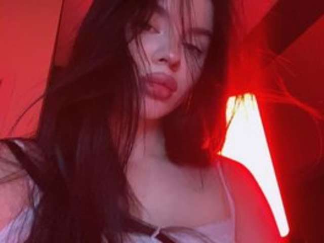 go to chat with meganfox11111