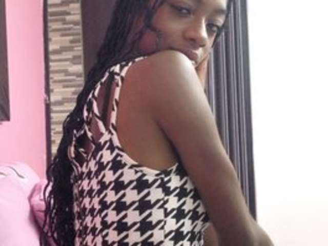 go to chat with melyzzaqueen