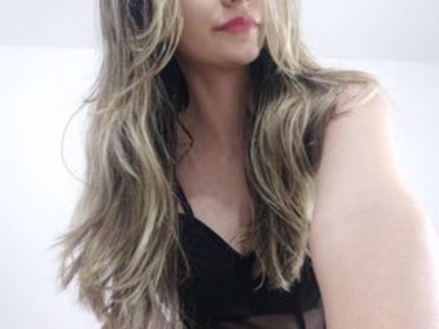 go to chat with miah-baby