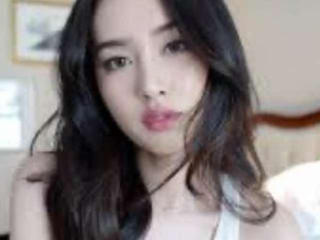 go to chat with mickybaby