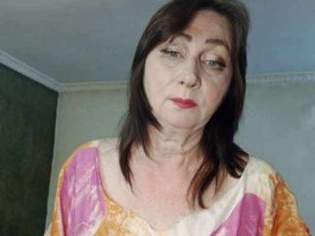 go to chat with milena100