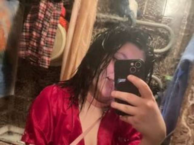 go to chat with misscheries