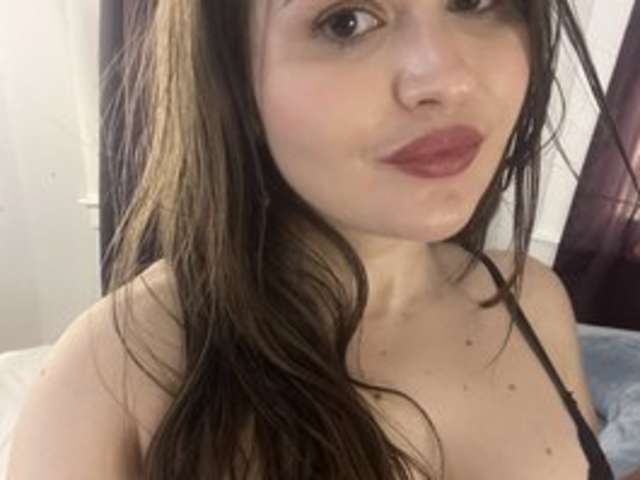 go to chat with mistressNextDoor