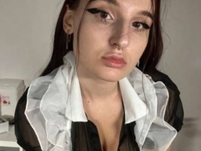 go to chat with momorenaaa
