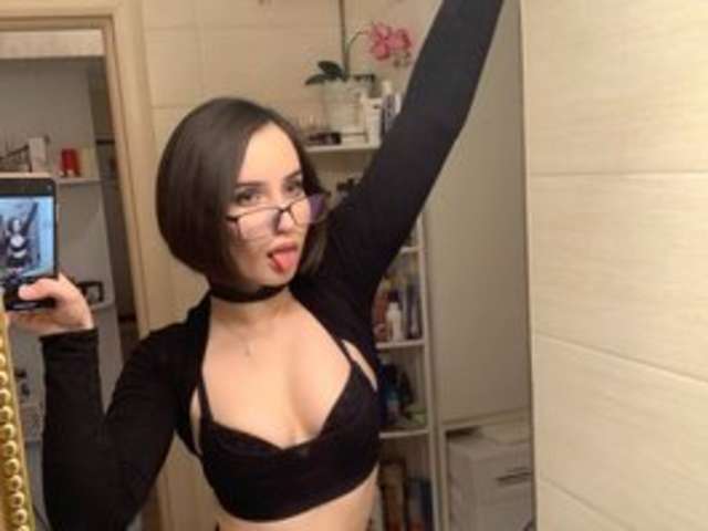 go to chat with mylittlemolly