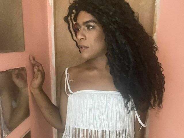 go to chat with naommylove