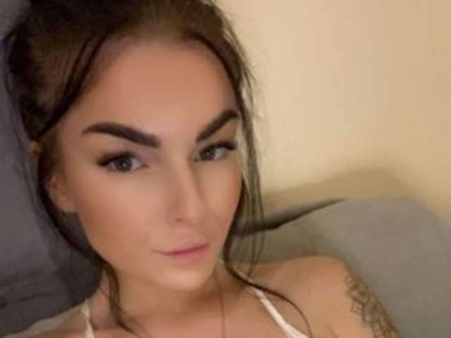 go to chat with navyrayne